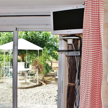 Beautiful With Swimming Pool Holiday home *